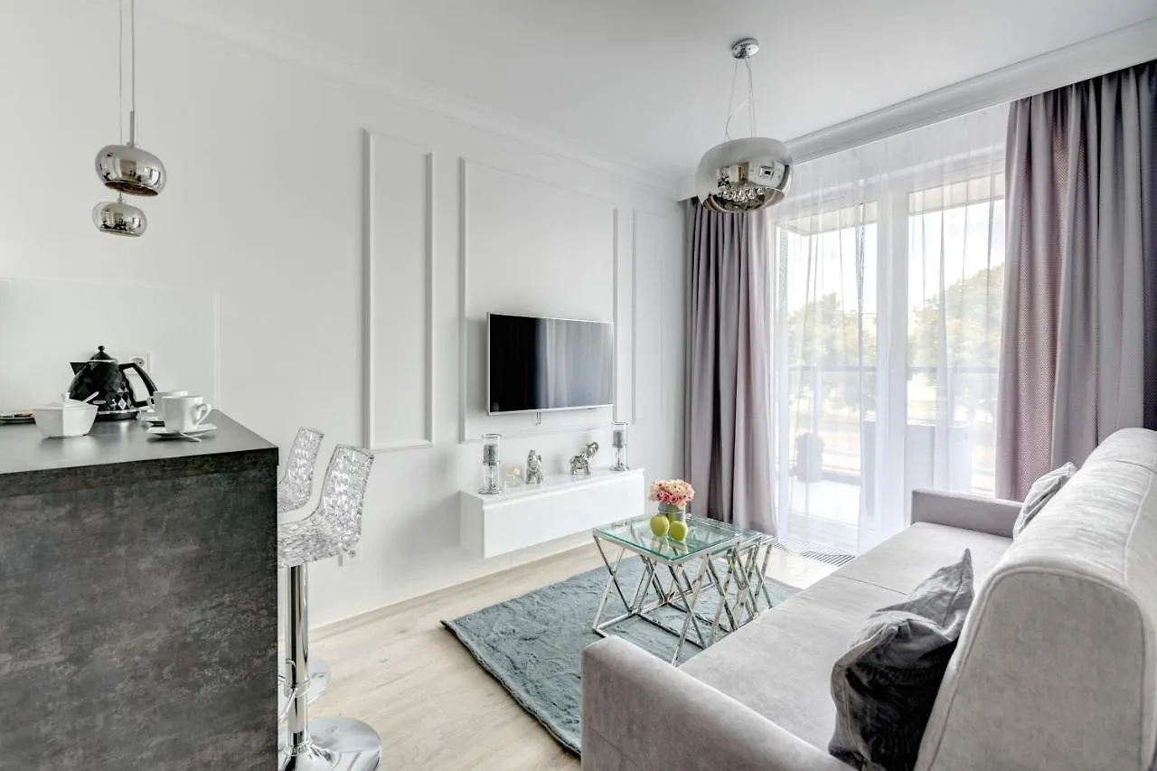 Dom & House - Apartments Navio Estate غدانسك